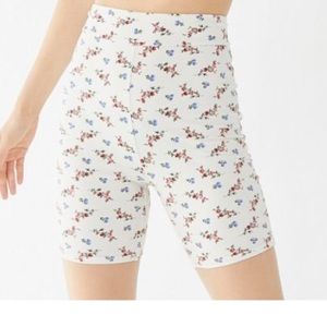 Looking for these shorts!